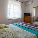 Vila Niko