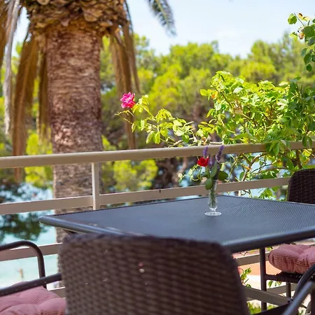 Vila Niko * Макарска